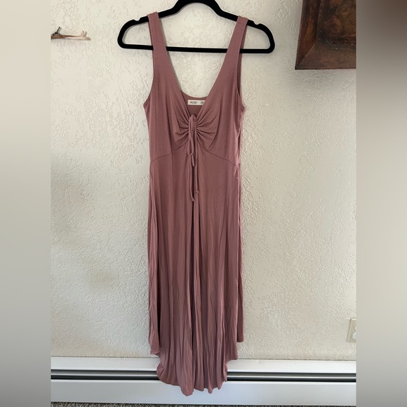 Sozy Sleeveless Pink Dress - Picture 1 of 3